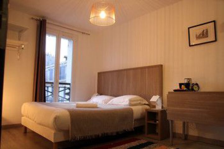 Room 5 of 20