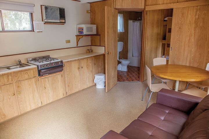 Room 18 of 48