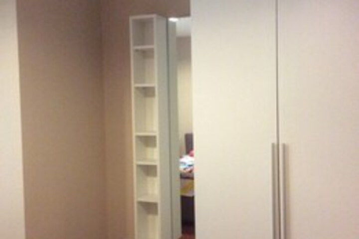 Room 6 of 7
