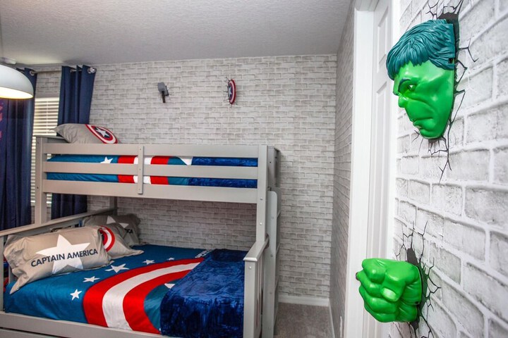 Room 12 of 78