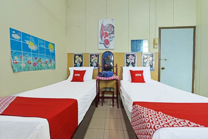 Room 36 of 43