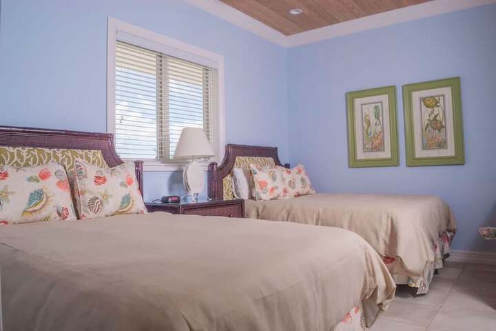 Room 8 of 96