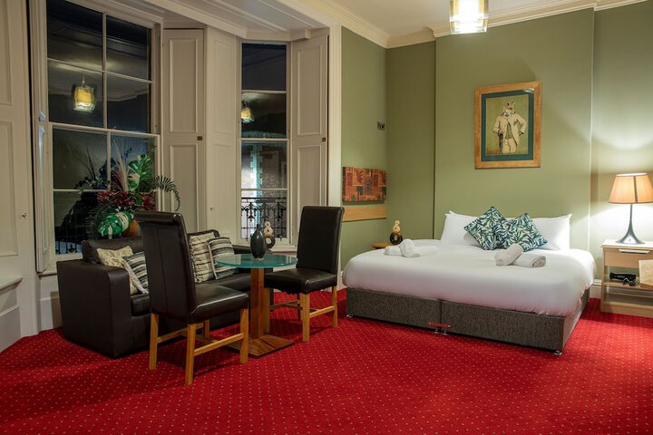 Room 8 of 73