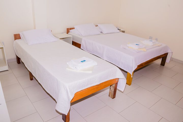 Room 8 of 14