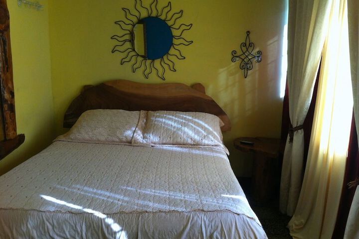 Room 9 of 41