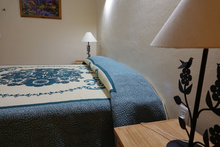 Room 18 of 38