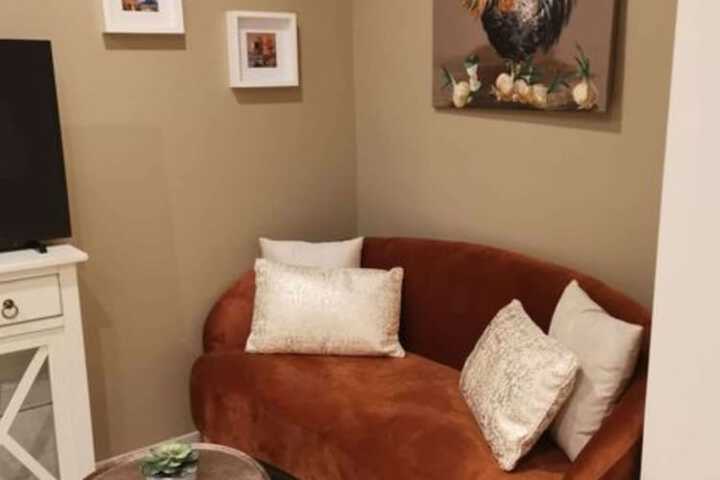 Room 21 of 48
