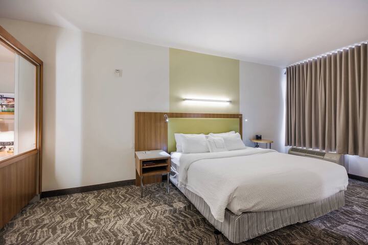 Room 20 of 44