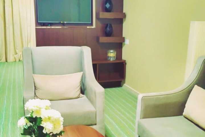Room 17 of 42