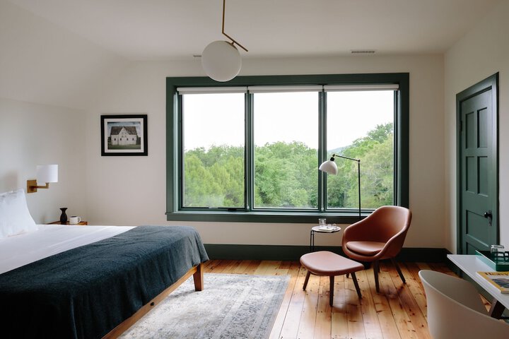 Room 7 of 79