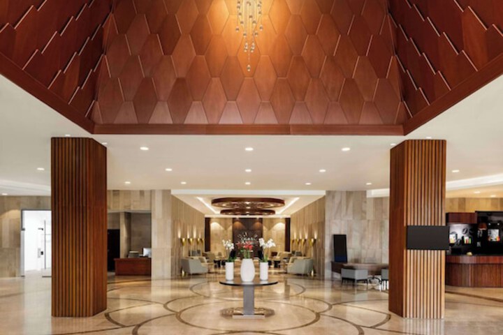 Hotel Interior 4 of 164