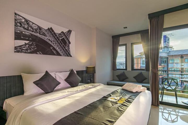 Room 20 of 40