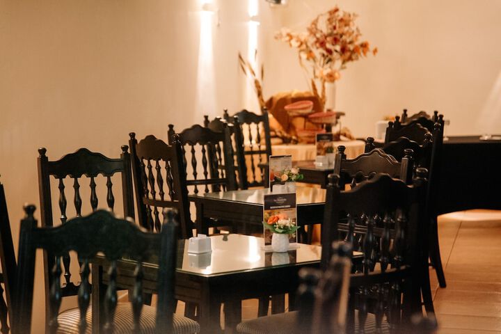 Dining 47 of 67