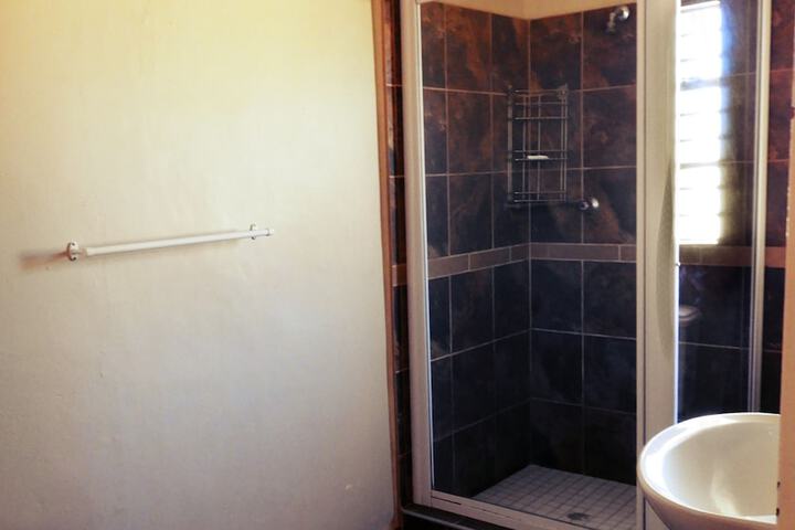Room 14 of 36