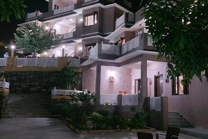 hotel photo