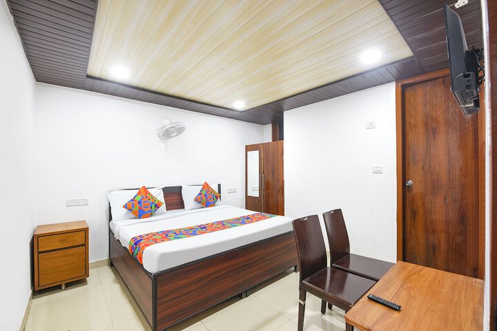 Room 15 of 30