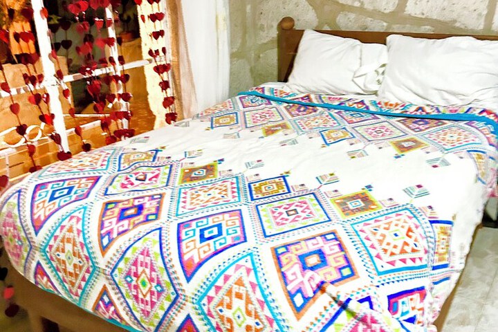 Room 19 of 210