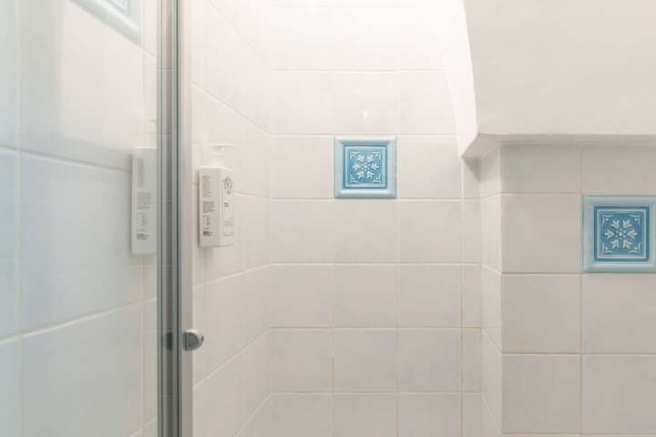 Room 45 of 125