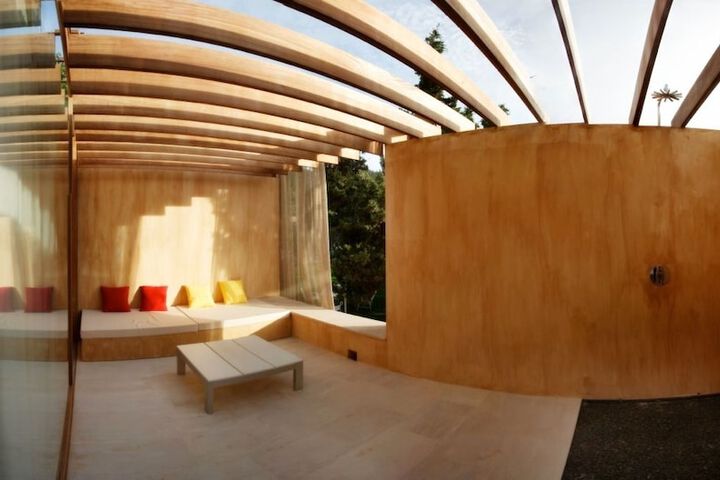 Terrace/Patio 33 of 34