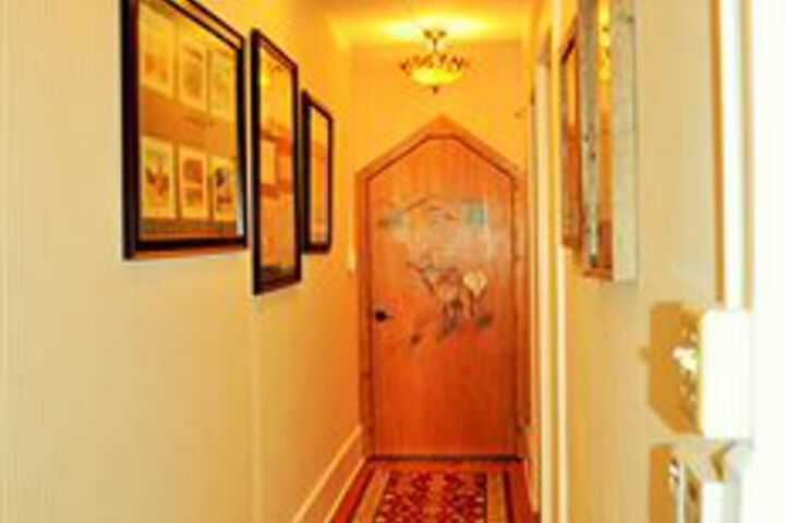 Ballroom/Hall 25 of 39