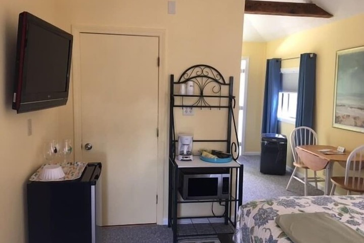 Room 8 of 57