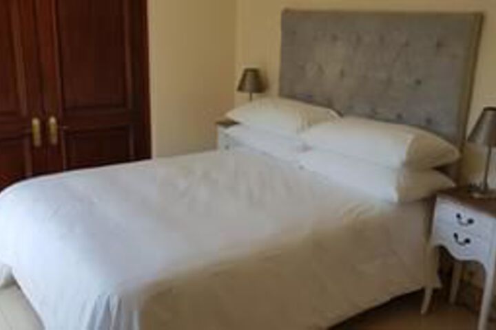 Room 5 of 27