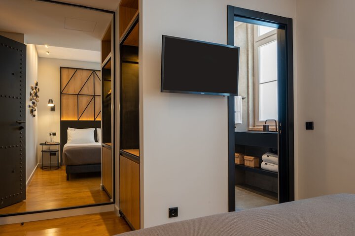 Room 15 of 71