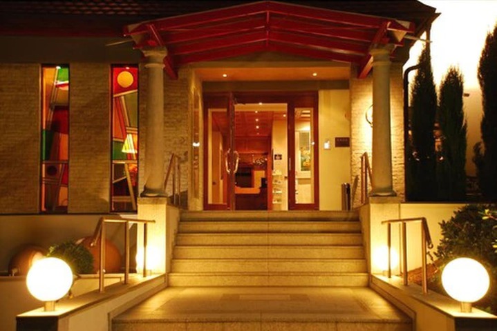 Hotel 17 of 19