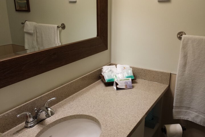 Clean Restrooms
