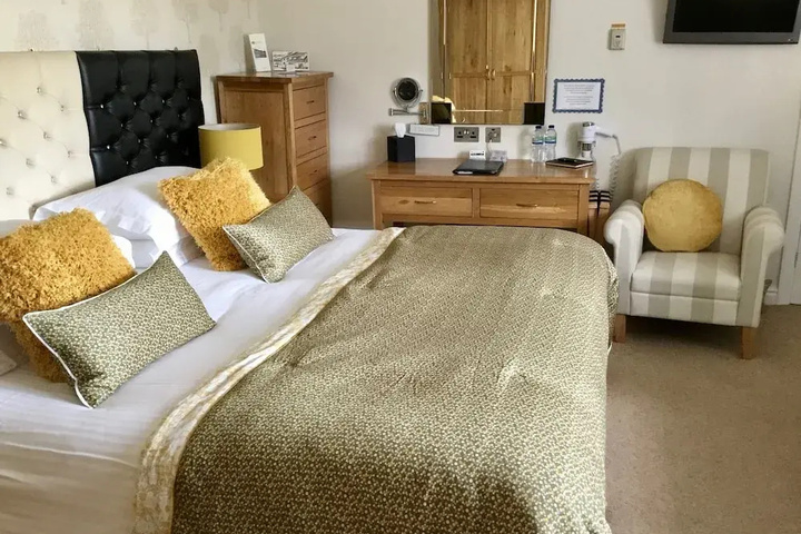 guest_rooms