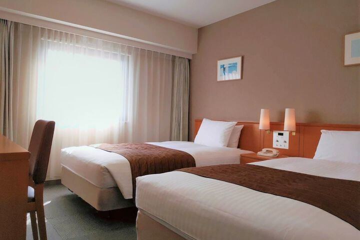 Room 7 of 44