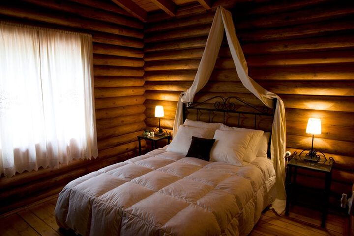 Room 2 of 39