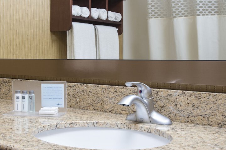 Bathroom sink