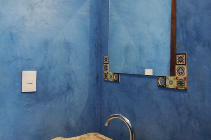 Room 46 of 69
