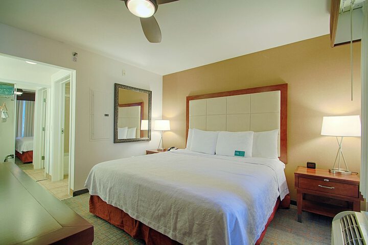 Room 12 of 46