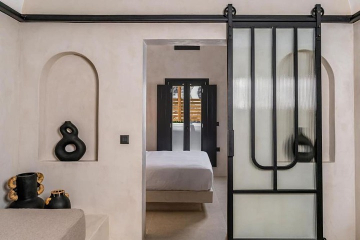 Room 5 of 41