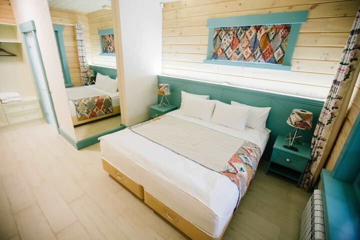 Room 13 of 62