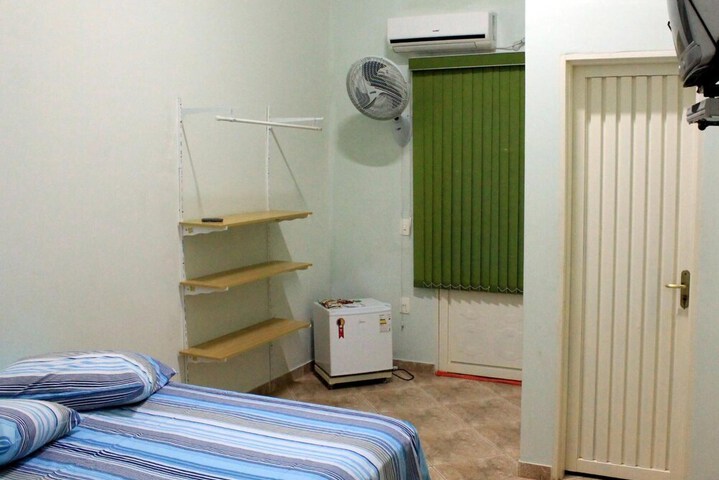 Room 12 of 60