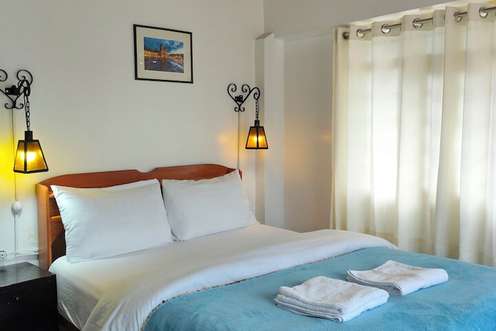 Room 14 of 17