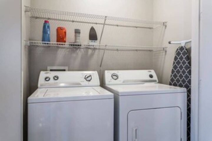 Laundry 16 of 29