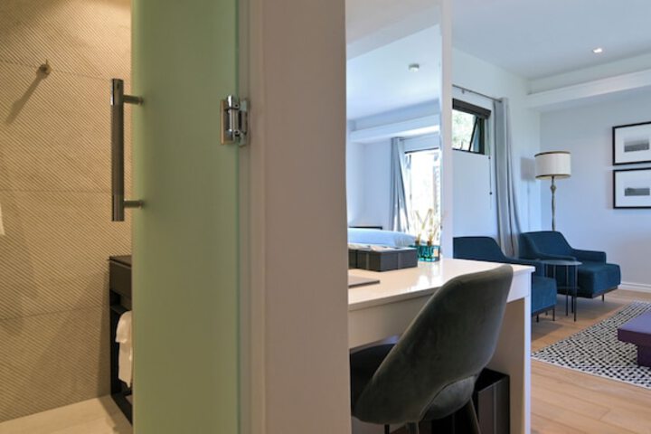 Room 10 of 57