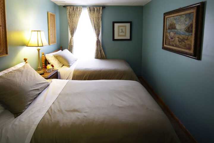 Guest Suite Photo