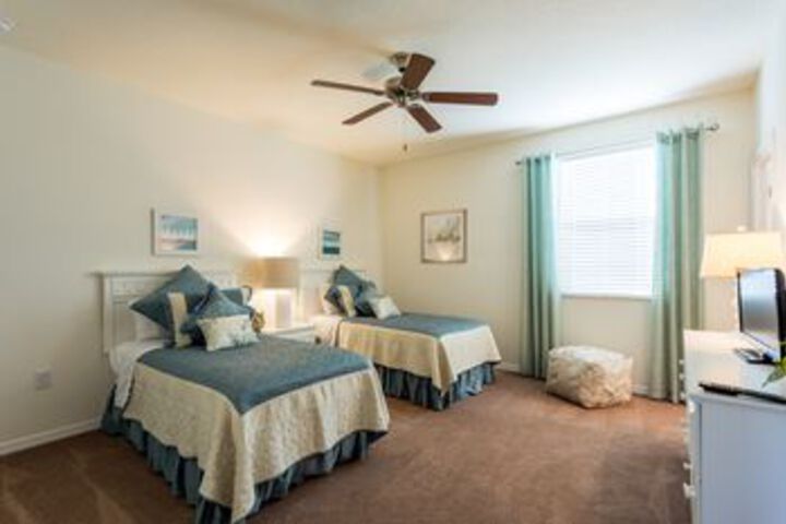 Room 7 of 25
