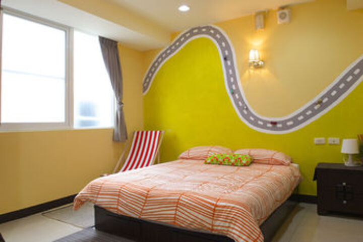 Room 18 of 20