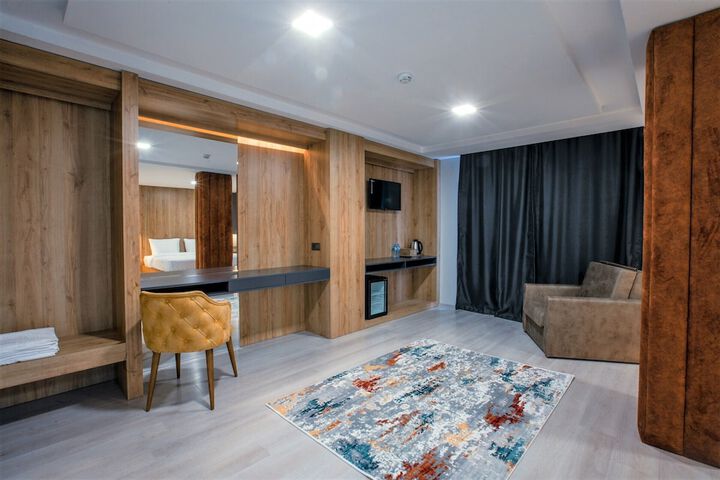 Room 36 of 54