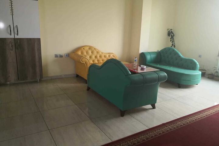 Room 8 of 13