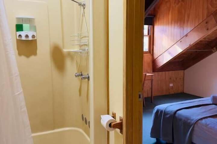 Room 124 of 180