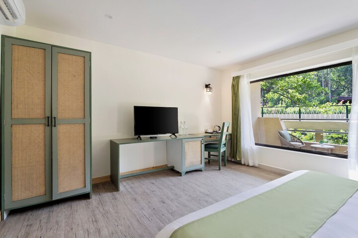 Room 13 of 51