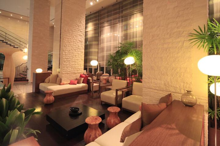 Hotel Interior 8 of 101
