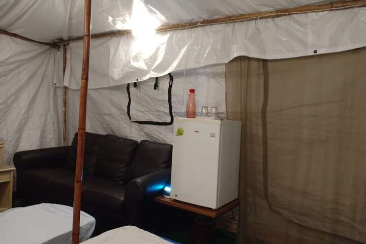 Room 11 of 36
